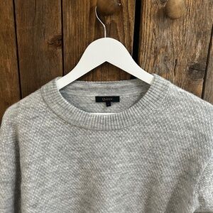 Quince Light Gray Crewneck Sweater